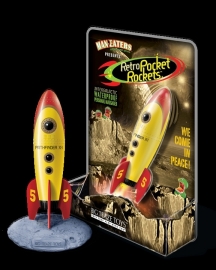 RETRO POCKET ROCKET - Man Eaters from Outer Space (Red)