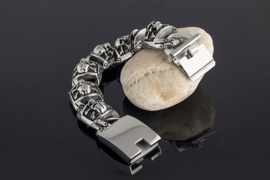 Skull & Crossbones Bracelet - Stainless Steel 316L