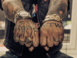 Knuckle Duster - Silver color - Charm