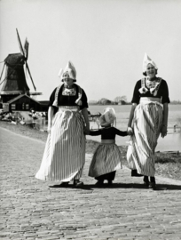 PATCH - Flash / Stick - VOLENDAM  - Black & White