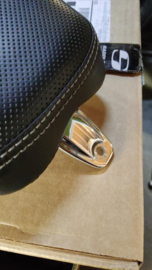 Original Harley-Davidson Seat  06-17 Dyna