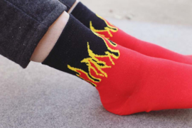 Socks - red-black flame socks