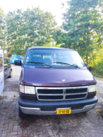 17-VS-BD - Dodge RAM Van - geen APK - voor sloop of loop