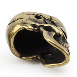 Brass Skull - Heavy - Craneum - approx 30mm - Smooth