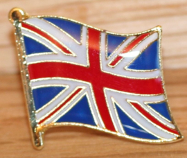 P244 - small Pin - Waving Flag - Union Jack - UK