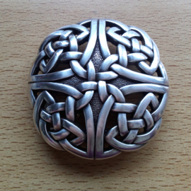 Belt Buckle - 3D - SILVER coated - Celtic Knobs