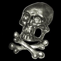 P138 - Pin - 3D - Skull with Bones