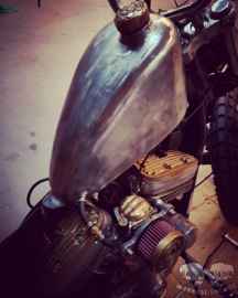 WANNABE CHOPPERS CV-COVER RIBBED - BRASS