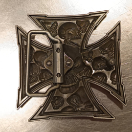 Maltese Cross & Skulls - Red Glow - Belt Buckle