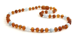 Barnsteen ketting kind cognac raw met aquamarijn