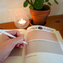 Esther Bennink - Celebrate the seasons planner