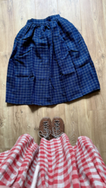 Simply Grey Linen skirt navy white grid
