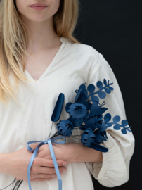 Juriane Matter - FIELD flowers small - dusk blue