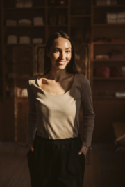 Evelina Apparel - Pointelle shirt beige