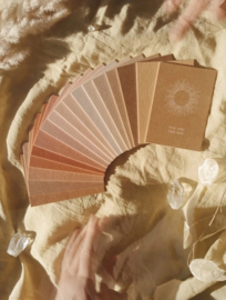 Anna Cosma - Cosmic Affirmations - set van 17 orakelkaarten