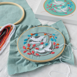 Borduurpakket Doves