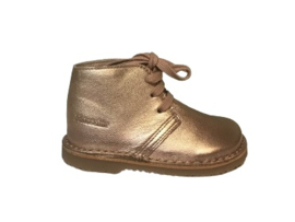 Pinocchio P1600  zalm metallic dessert boot