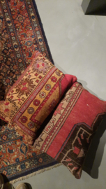 Stoere vintage kussen kussens 60 x 40 cm kelim Ooster roodbruin tinten landelijk stoer boho Perzisch