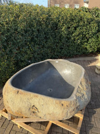 Groot stenen hardstenen arduinen bad badkuip jacuzzi riviersteen Rivierstenen kei rots 185 x 165 x H60 cm