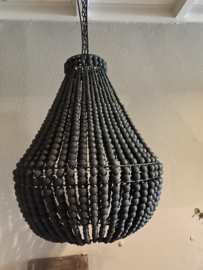 Stoere metalen hanglamp kroonluchter lamp zwart grijs grijze vergrijsd houten kralen metaal  ketting urban stoer industrieel landelijk vintage