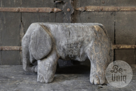 Oud antiek vergrijsd houten beeld olifant tafeltje origineel oud  landelijk stoer