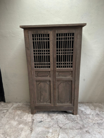Vergrijsd houten kast 2 deurs linnenkast servieskast landelijk kabinet stoer 180 x 111 cm