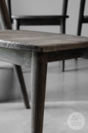 Vergrijsd teak houten stoel armstoel stoelen eetkamerstoelen met armleuning landelijk modern strak rond