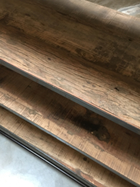 Groot industrieel kledingrek kleren Schoenenrek trolley kast vintage winkelrek keukenrek rek metaal hout 4 houten legplanken landelijk legplank wieltjes trolley