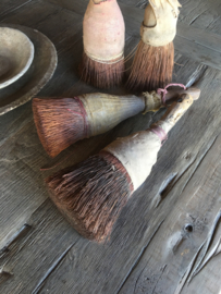 Oude landelijke kwast stoffer borstel landelijk stoer oud hout