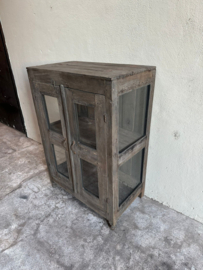 Hele stoere unieke oude vergrijsd houten kast kastje hal keuken servies vitrinekast keukenkast glaskast landelijk 108 x 64 x 29 cm