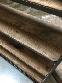 Groot industrieel kledingrek kleren Schoenenrek trolley kast vintage winkelrek keukenrek rek met aal hout 4 houten legplanken landelijk legplank wieltjes trolley