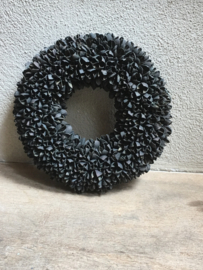 Bakuli wreath krans beukennootjes zwart black mat vergrijsd 30 cm grijs beuk landelijk