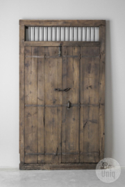 Oude grote houten deur luiken  in kozijn poort deuren poorten stoer landelijk boeren dubbele deur 235 x 131 x 10 cm