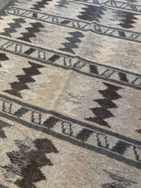 Mooi groot kelim kleed vloerkleed wandkleed karpet carpet Peru zwart grijs beige 190 x 126 cm