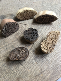 Magneet magneetje oude houten stempeltje henna batik textiel stempeltjes magneetjes landelijk industrieel vintage stempel batik textiel india