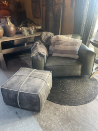 zwart Grijs beige leren poef hocker vierkant vergrijsd stone wash lounge kussen leer voetenbank rond