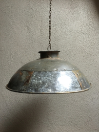 Stoere grijze metalen zinken lampekap incl ketting stoer landelijk industrieel hanglamp