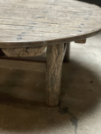 Prachtige oude ronde vergrijsd houten salontafel stoer landelijk industrieel vintage