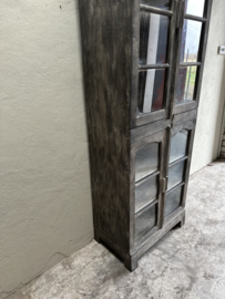 Oud naturel vergrijsd houten hoge kast vitrinekast keukenkast servies winkelkast wandkast wandmeubel landelijk vintage H235 x B78 x D43 cm