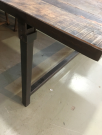 Gave industriële robuuste tafel eettafel 220 x 110 x 76 cm klaptafel metaal metalen onderstel inklapbaar oud houten blad doorleefd railway hout landelijk vintage