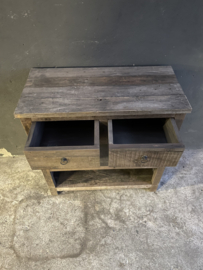 Stoere oud houten Sidetable ladekast sideboard landelijk met onderplanken sober