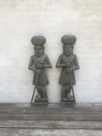 Prachtige groot handgemaakt houten beeld beelden torso pop man buste soldaat man bewaking bewakers beveiliging wachter deurwachters entree welkomst poortwachter grijs grijsgroen 120 cm