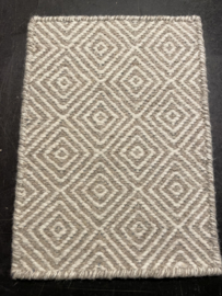 Staal vloerkleed Durrie in wol