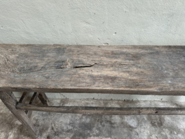 Landelijke oud vergrijsd houten sidetable wandtafel sideboard stoer doorleefd 219 cm
