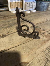 Gietijzeren schapdrager plankdrager 12,5 x 10 cm beugel klein gebogen bruin Classic krul planken steun plankensteun beugel haak hoek plat industrieel