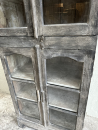 Oud naturel vergrijsd houten hoge kast vitrinekast keukenkast servies winkelkast wandkast wandmeubel landelijk vintage H235 x B78 x D43 cm