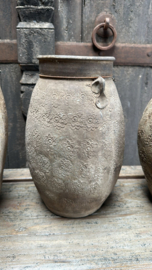 oude antieke stenen potten kruiken vintage stoer landelijk pot kruik