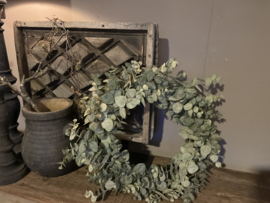 Imitatie eucalyptus krans 38-65 cm