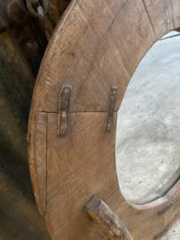 Prachtige grote oud houten ronde spiegel 81 cm wandspiegel rond groot oud hout lijst met oud landelijk stoer robuust industrieel