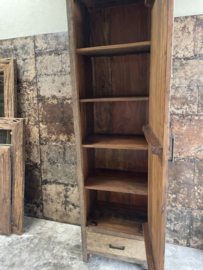 Vergrijsd houten kast klerenkast 1 deurs kleerkast 210 x 60 x 40 cm kastje oud hout 1 deurs  met lade en legplanken keukenkast boekenkast servieskast landelijk industrieel SEP